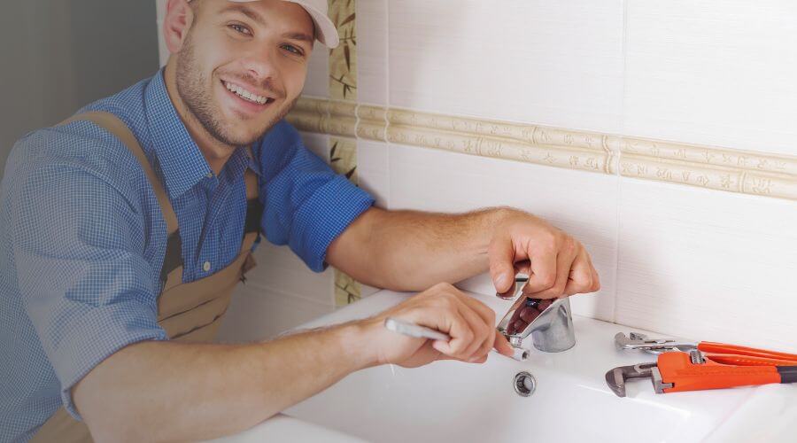 Handle or spout repair in Victor, CO